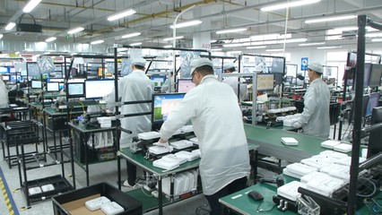 孝感 | 闻鸡起舞 先进技术和智能产品更般配!